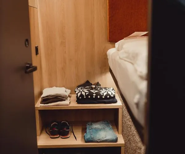 Hotel Cab20
